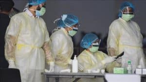 الإمارات تسجل 3 وفيات و2281 إصابة جديدة بكورونا