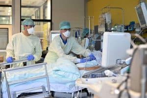 مصر تسجل 755 إصابة جديدة بكورونا