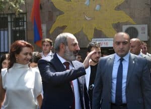 رئيس الوزراء الأرميني يفوز بالغالبية في الانتخابات التشريعية