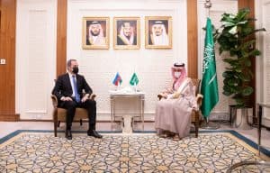 الأمير فيصل بن فرحان يستقبل وزير خارجية أذربيجان