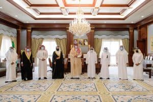 أمير المدينة المنورة يلتقي رئيس مجلس إدارة الجمعية التعاونية للإسكان بالمنطقة