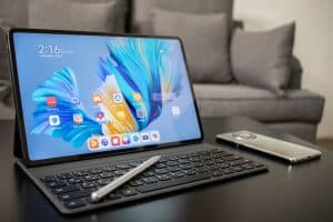 واحد من أفضل الأجهزة اللوحية التي يمكن اقتناؤها عام 2021 في السعودية لماذا يعتبر جهاز HUAWEI MatePad Pro مقاس 12.6 بوصة هو الخيار الأفضل