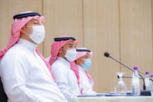 وزير الرياضة يعقد اجتماعًا مع رؤساء الأندية