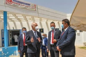 رئيس الحكومة التونسية يقيل وزير الصحة