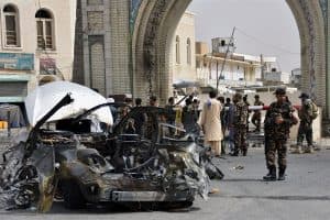 سقوط ثلاثة صواريخ على مطار قندهار جنوب أفغانستان