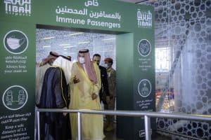 أمير المدينة المنورة يهنئ إدارة ومنسوبي مطار الأمير محمد بن عبدالعزيز لحصوله على أفضل مطار إقليمي في الشرق الأوسط