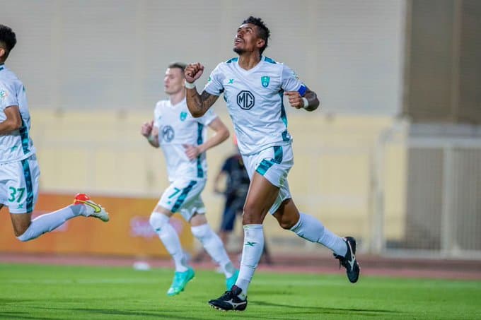 الأهلي يتعادل مع الحزم 2-2