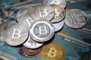 البتكوين يتجاوز 50 ألف دولار للمرة الأولى منذ ثلاثة أشهر