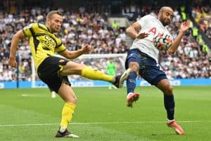 توتنهام يحلّق وحيداً في الصدارة