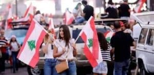 صور (العنوسة) .. حملة مزعومة وردود فعل عميقة