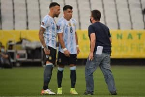 توقف مباراة البرازيل والأرجنتين بسبب مخالفة بروتوكولات كورونا 