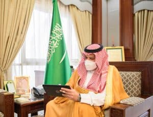 أمير المدينة المنورة يدشّن حملة ”مكارم الأخلاق”