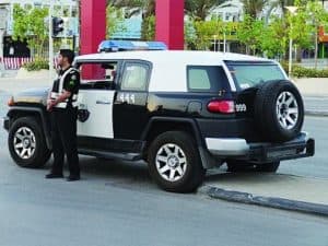 استعادة (100) ألف ريال مسروقة من مواطن بالرياض