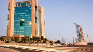 أمانة جدة: ضبط ومصادرة (23) ألف لاصق لتزوير ماركات الأحذية الرياضية