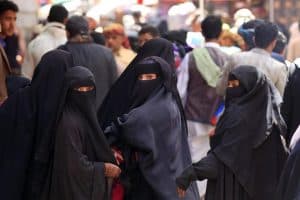 تدشين مشروع حماية وتمكين المتضررات من العنف في عدن