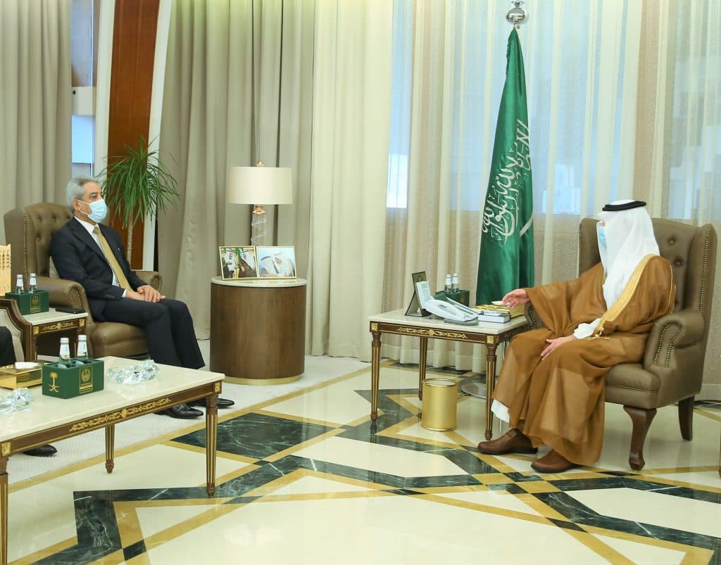 أمير الشرقية يستقبل سفير جمهورية العراق لدى المملكة
