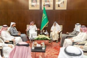 الرئيس التنفيذي لهيئة الإذاعة والتلفزيون يلتقي بمسؤولَيْن إعلاميَيْن