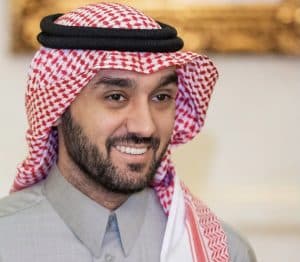 وزير الرياضة يبارك للهلاليين وصولهم لنصف نهائي كأس العالم للأندية 