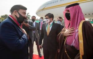 سمو وزير الداخلية يصل إلى باكستان في زيارة رسمية