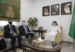 نائب وزير الخارجية يستقبل المستشار العام رئيس العلاقات الخارجية البريطاني