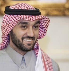 سمو وزير الرياضة يوجه بتسمية الجولة 21 من دوري المحترفين بجولة “يوم التأسيس”