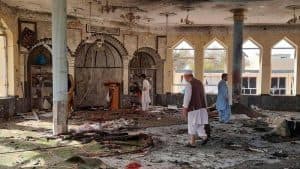 56 قتيلا حصيلة ضحايا التفجير الانتحاري في مسجد باكستان