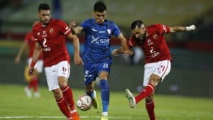 تعادل مثير بين الأهلي والزمالك في الدوري المصري