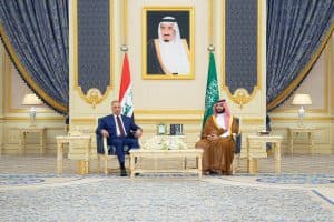 سمو ولي العهد ورئيس الوزراء العراقي يستعرضان العلاقات الثنائية بين البلدين ومجالات التعاون المشترك