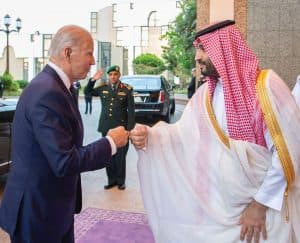 سمو ولي العهد يستقبل رئيس الولايات المتحدة