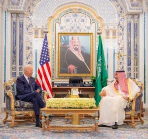 خادم الحرمين الشريفين يلتقي رئيس الولايات المتحدة