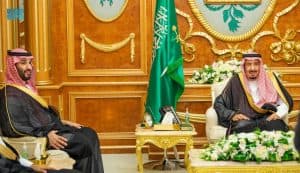 خادم الحرمين يتسلم أوراق اعتماد سفراء عدد من الدول الصديقة المعينين لدى المملكة