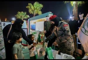 “السجون” تشارك في فعاليات (عِزّ الوطن)