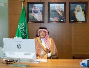 نائب وزير التعليم يشارك في اجتماع الطاولة المستديرة لوزراء العلوم والتكنولوجيا