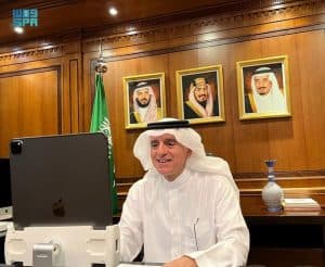 وزير الدولة للشؤون الخارجية يستقبل رئيس وزراء كندا السابق