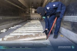 الزكاة والضريبة والجمارك تُحبط محاولة تهريب أكثر من 3,2 ملايين حبة كبتاجون