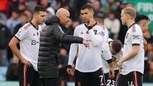 مان يونايتد يخسر أمام استون فيلا 1-3