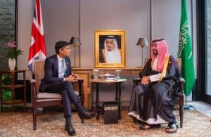 ولي العهد يلتقي رئيس وزراء بريطانيا على هامش قمة مجموعة العشرين