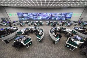 “مركز العمليات الأمنية” يتلقى (2,123,570) اتصالاً عبر رقم الطوارئ الموحَّد (911)