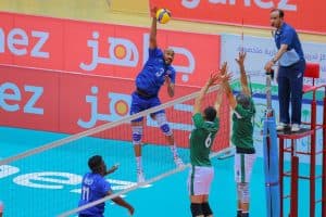 طائرة الهلال في صدارة الدوري الممتاز.. والأهلي يحسم ديربي الغربية