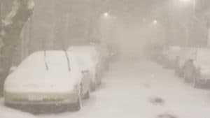 إلغاء آلاف الرحلات الجوية بأمريكا بسبب العواصف الثلجية