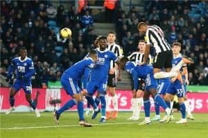 نيوكاسل يقتنص وصافة الدوري الانجليزي