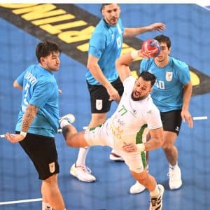 أخضر اليد يحقِّق انتصارَه الأول في كأس العالم