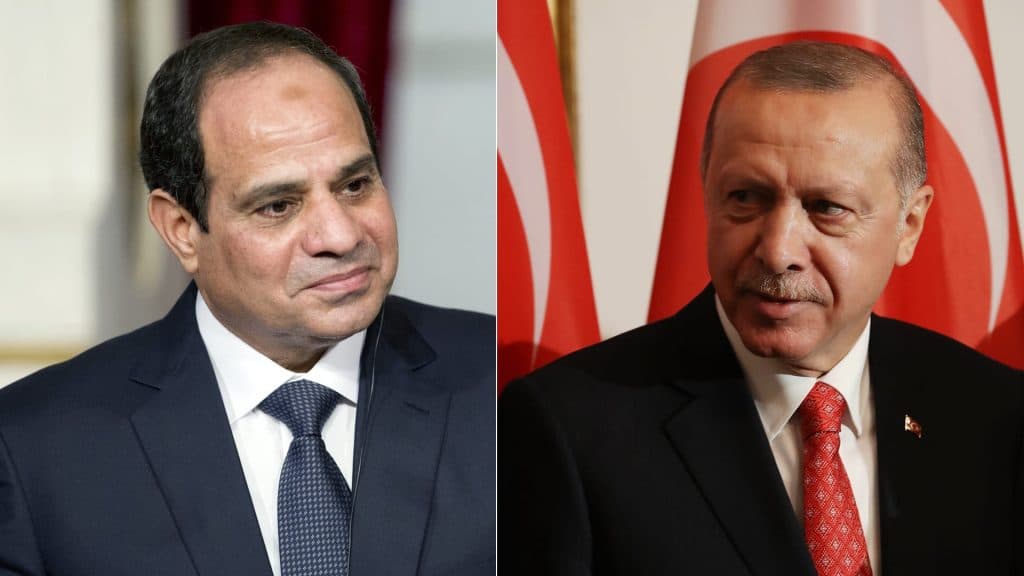 الرئيس المصري يجري اتصالاً هاتفياً بنظيره التركي