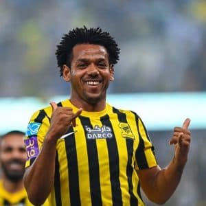 الاتحاد يقترب من تحقيق لقب “دوري روشن”