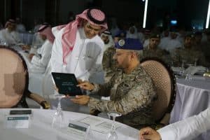 رئيس هيئة الأركان العامة يدشن المنصة الرقمية لمجلة وزارة الدفاع والاحتفال بمرور 60 عاماً على إصدارها