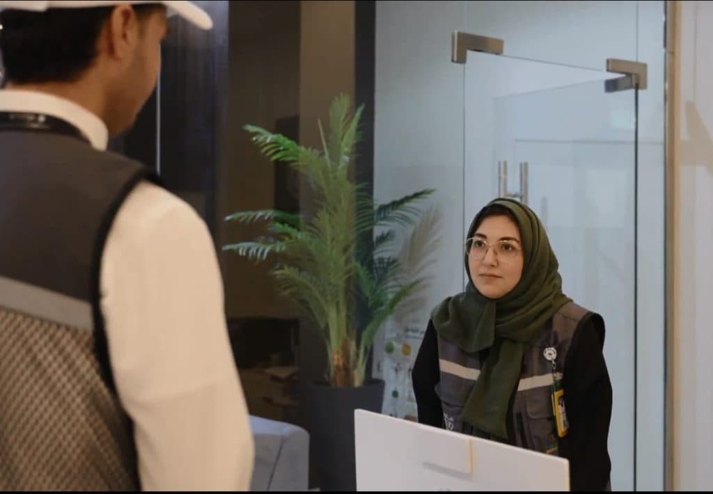 “عناية”.. مراكز لخدمة ضيوف الرحمن بلغاتهم الأم
