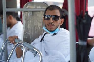 “الحج” تُمكّن 450 شخصًا من ذوي الإعاقة والأيتام، من الحج