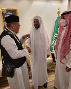 رئيس مجلس علماء الفلبين للسلام يشكر جهود المملكة لراحة وسلامة الحجاج