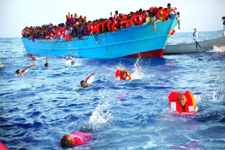 الهجرة غير الشرعية: مقبرة المهاجرين.. وصداع مزمن برأس أوروبا