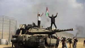 منذ هجوم صبيحة السبت: ألف قتيل إسرائيلي ونحو 2600 مصاب.. و770 شهيدًا فلسطينيًا
